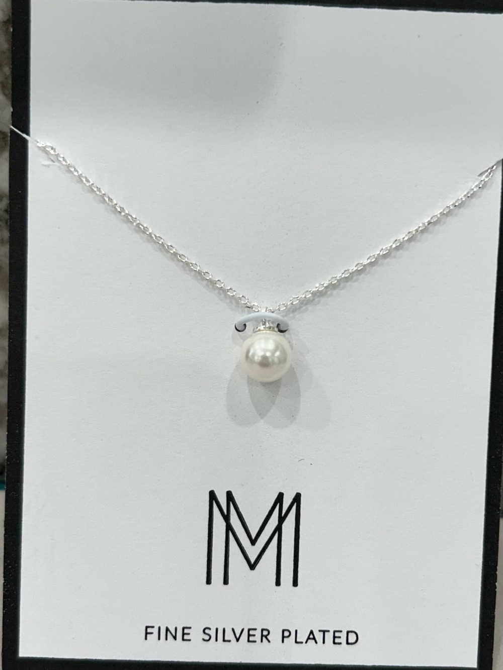 Fine Silver-Plated Pearl Pendant Necklace - White